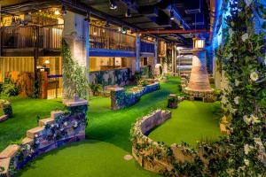Read more about the article Swingers
