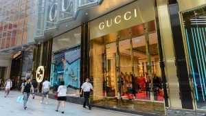 Read more about the article Gucci store